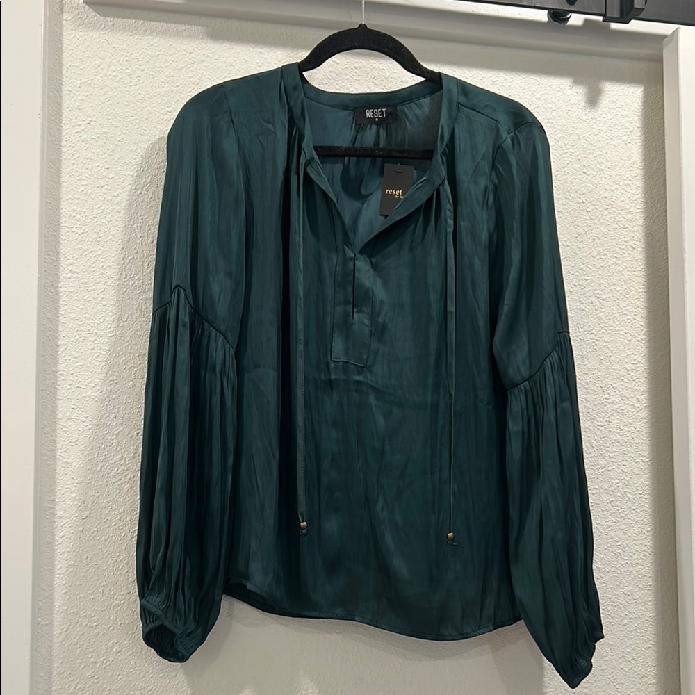 Reset Women's Green Blouse